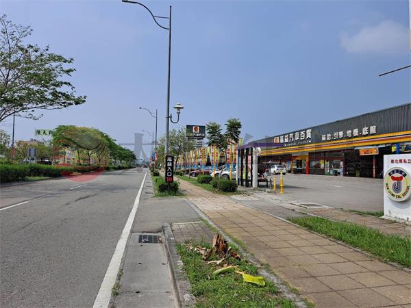 員林大道晴雨球旁建地出租