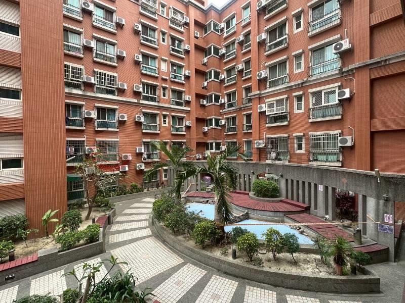 大葉大學收租金店面