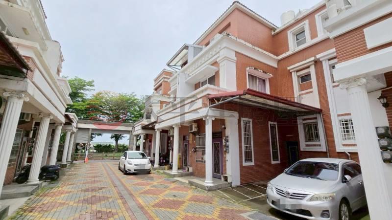 大葉大學旁滿租6套房透天