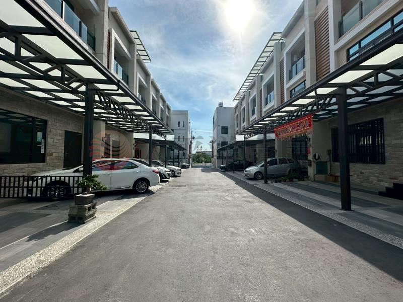 員林近東彰路全新別墅