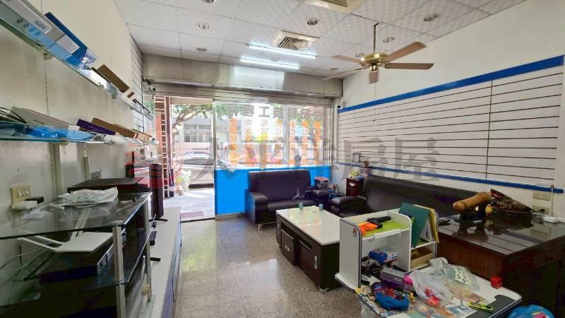 社頭國中旁店面