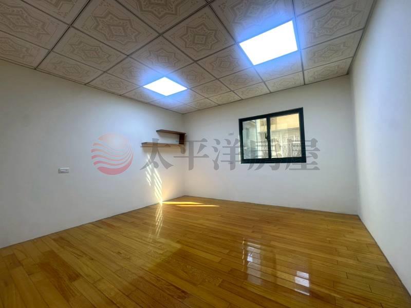 早安公園旁美透天