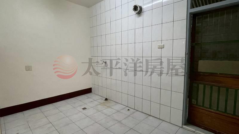 員林員鹿路五房成家宅