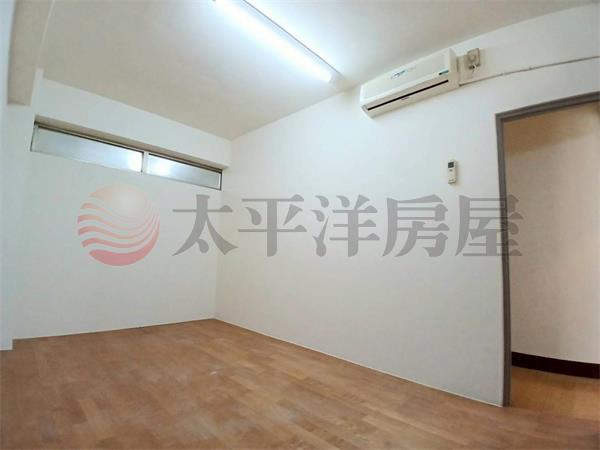 華成市場旁電梯美三房