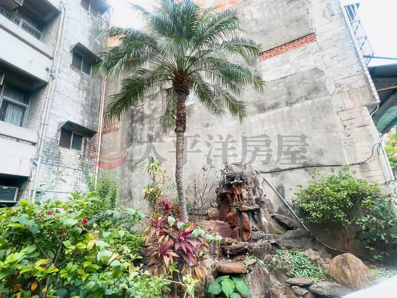 市中心角間店面