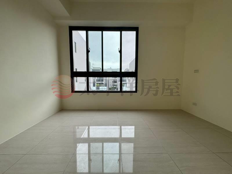 上城悅雙車電梯透天別墅