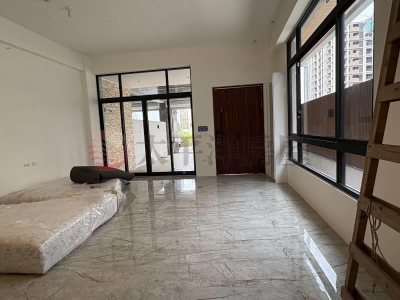 圓林園旁藝術豪宅Ⅰ