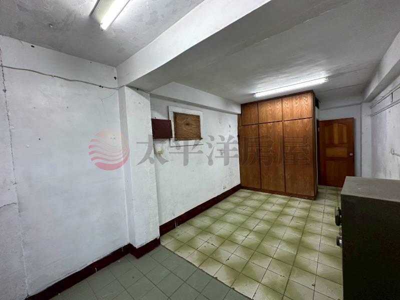 員林車站旁金店面透天