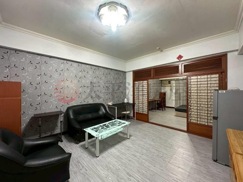 龍燈公園大坪數附家具套房