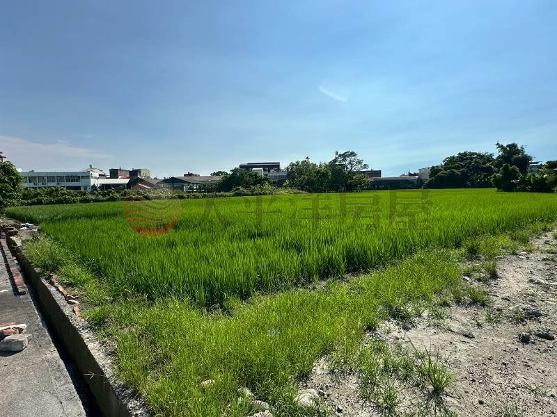員林近員埔路大面寬農地