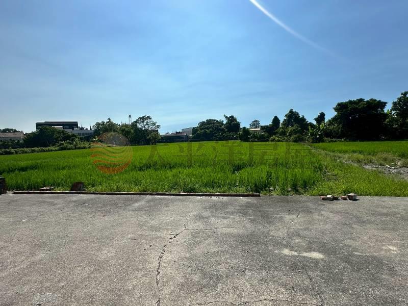 員林近員埔路大面寬農地