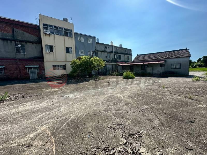 員林近員埔路大面寬農地