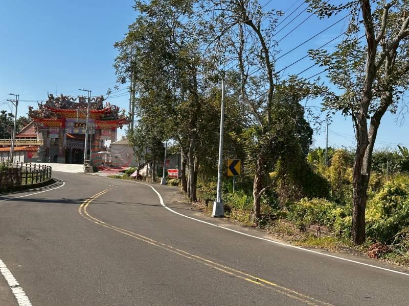 林內鄉成功國小旁美田