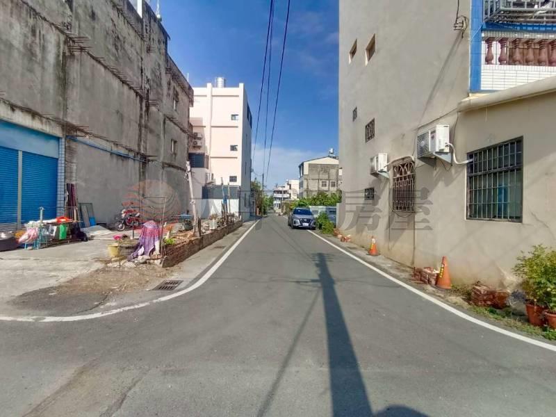 社頭近朝興國小旁建地