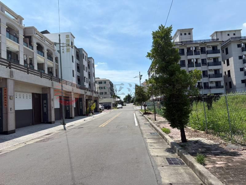 大村火車站前建地